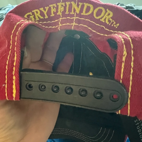 Original Harry Potter Gryffindor hat Universal Studios - Picture 3 of 5